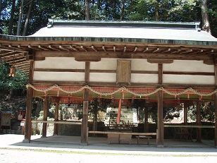 夜支布山口神社