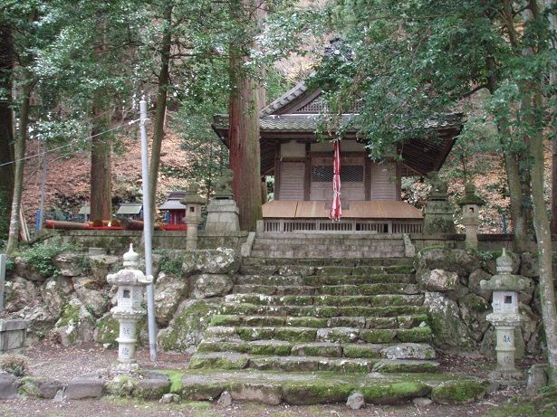 等波神社