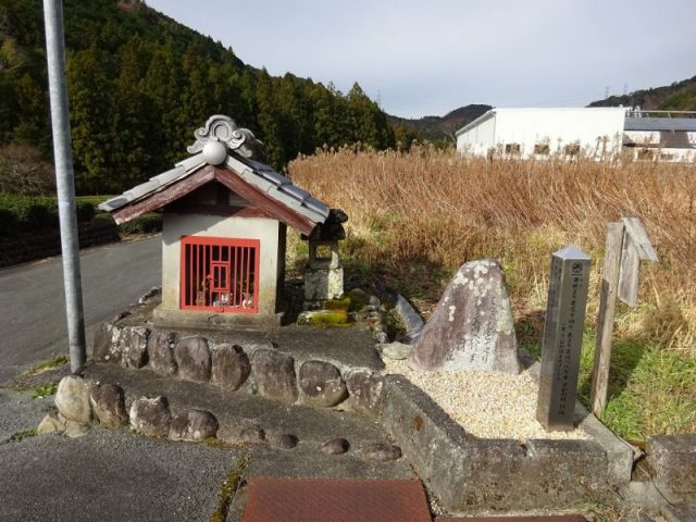 庚申祠