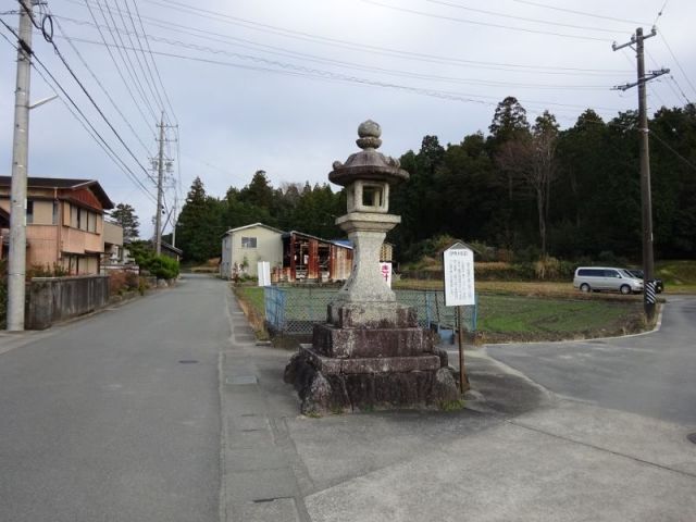 西池上常夜燈