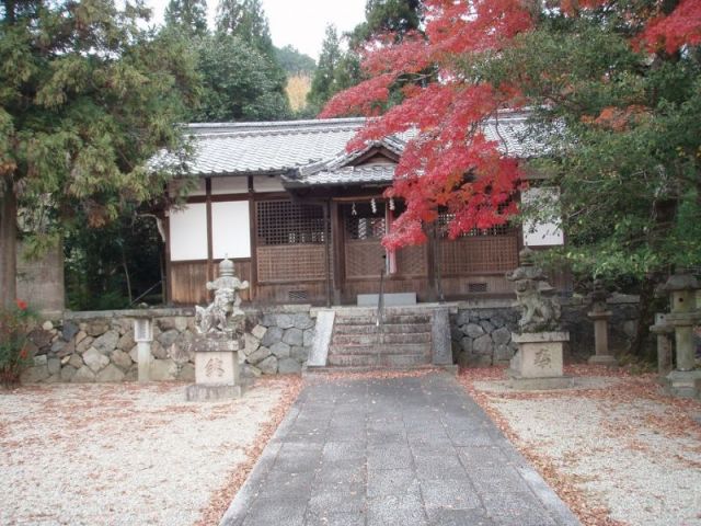 白山神社