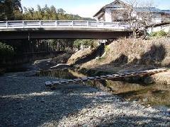 二河川の河原