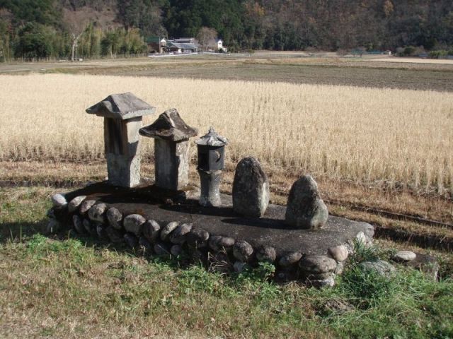 山の神石仏群