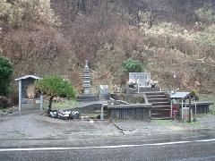 岩ケ崎の石造物群