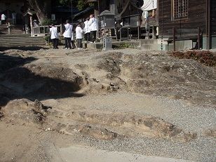 流水岩の庭園