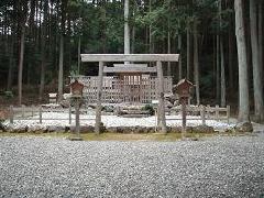 粟生八柱神社