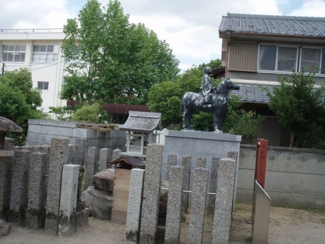 白山神社