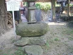 温泉神社御手水鉢