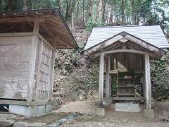 神明社・河内社