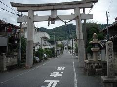 官幣大社　牧岡神社