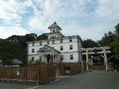 旧見附学校